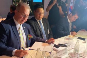 presidente da frente parlamentar