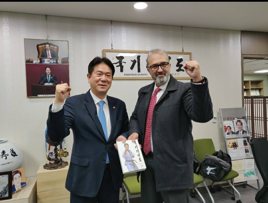 GM Lee Dong Sup e GM Aroldo Martins